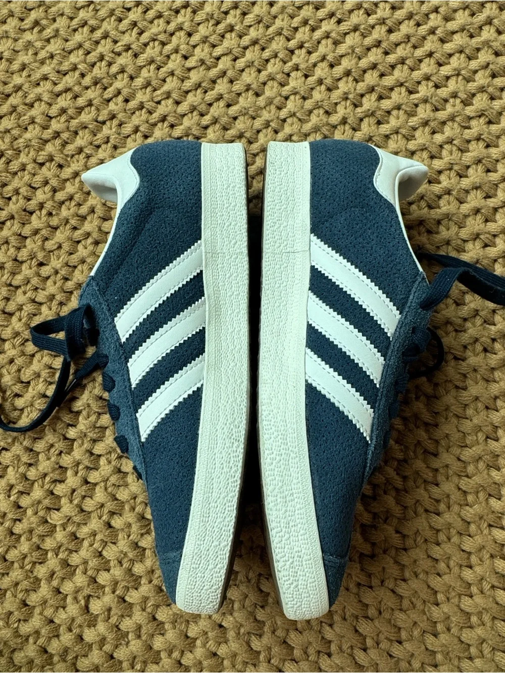 Adidas Gazelle in Blue and White Suede Size Mens 4.5
